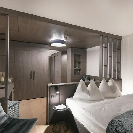 Otel Alpinhotel Keil